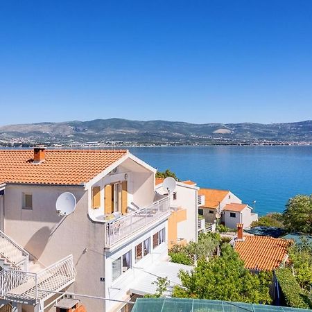 Апартаменты Apartman Maria, Ciovo Трогир Экстерьер фото