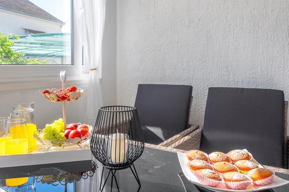 Апартаменты Apartman Maria, Ciovo Трогир Экстерьер фото