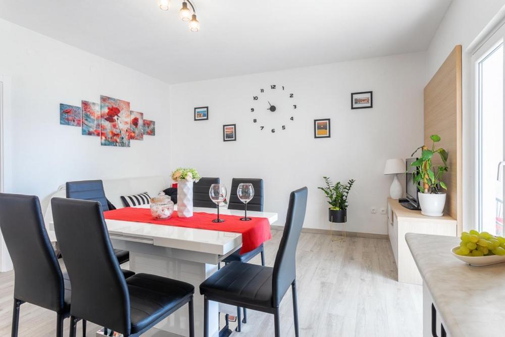 Апартаменты Apartman Maria, Ciovo Трогир Экстерьер фото