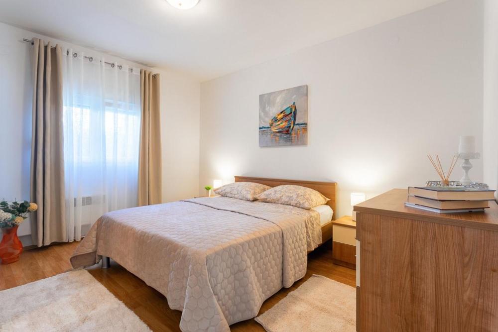 Апартаменты Apartman Maria, Ciovo Трогир Экстерьер фото